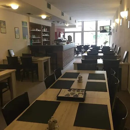 Hasa Prague