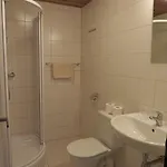 哈萨酒店