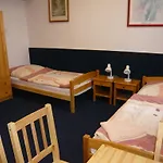 哈萨酒店 酒店 2*